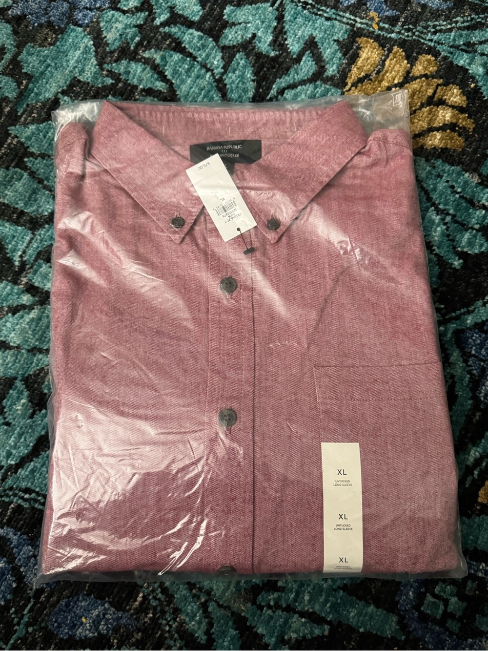 Banana Republic Men’s Button-Down Shirt - Mauve 100% cotton